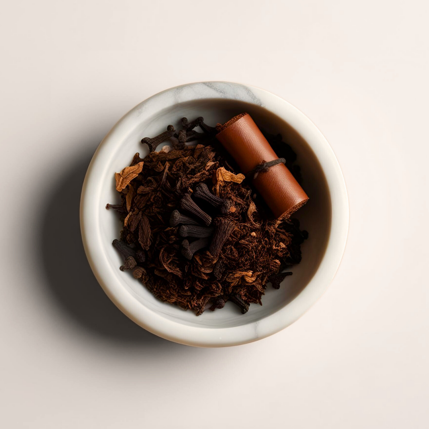 CUIR TABAC CLOUS DE GIROFLE