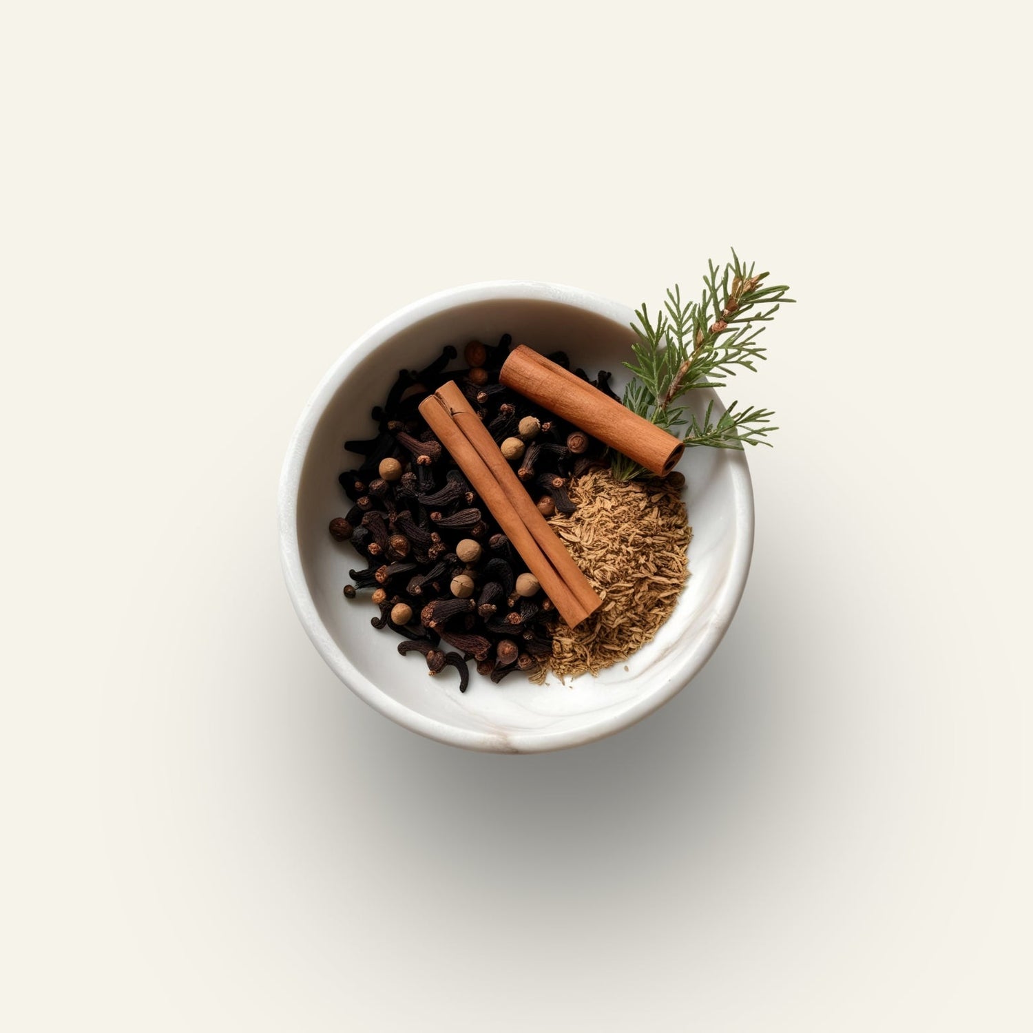 CANNELLE CLOU DE GIROFLE SANTAL CEDRE DANS BOL